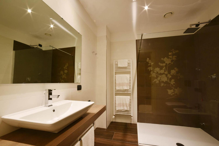Bathroom 4, Sweet Motel, Bergamo