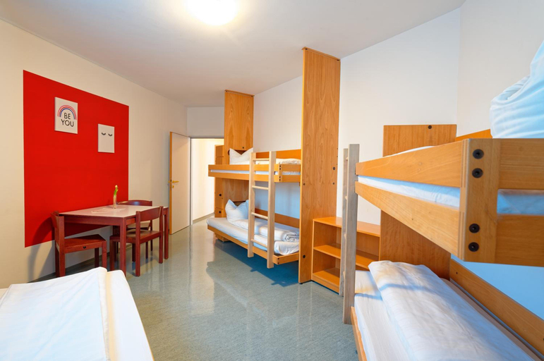 Bedroom 3, Jugend Und Familiengv Stehaus Klagenfurt, Klagenfurt