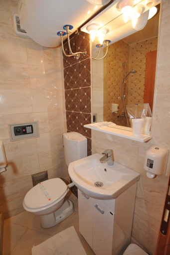Bathroom 3, Hotel Rendez Vous