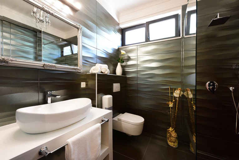 Bathroom 3, Hotel Sky, Zadar