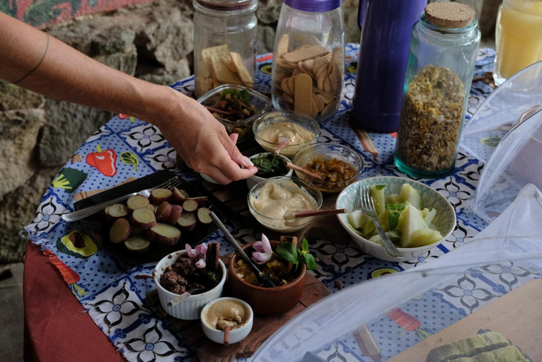 Food & Drinks 4, Remo Hostel, Parati