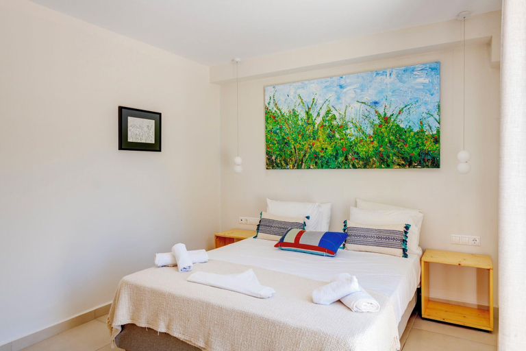Bedroom 3, Hotel Kamelo, South Aegean