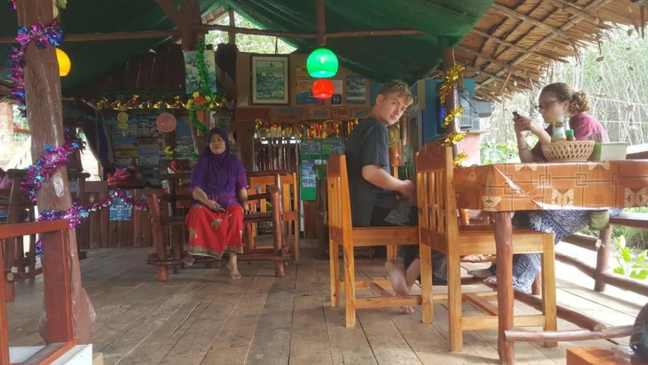 Restaurant 2, Lanta Maikeaw Bungalow, Ko Lanta