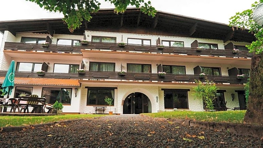 Exterior & Views 1, Hotel Bv Chner Garni, Odenwaldkreis