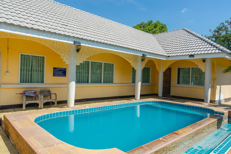 General view 1, Apinya Resort Bangsarey, Sattahip