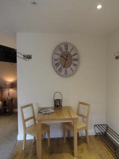Room 5, Woodman Inn, North Yorkshire