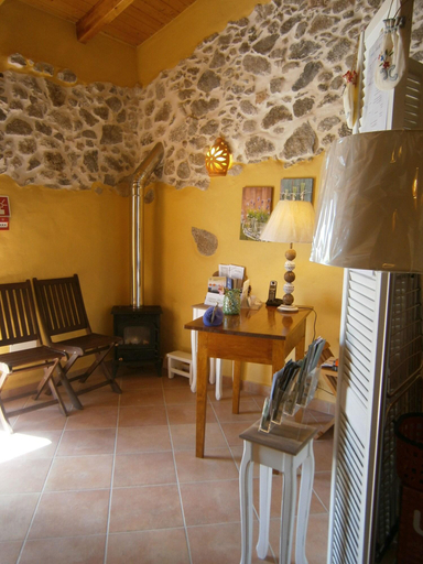 Public Area, Quinta Do Tempo, Monchique