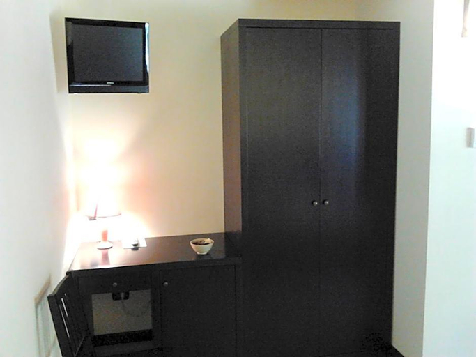 Bedroom 3, Agrihotel Papaya, Catanzaro