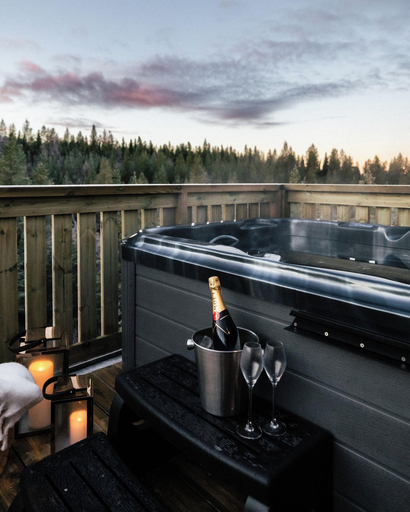 Room 3, Skyview Igloo Resort, Lapland