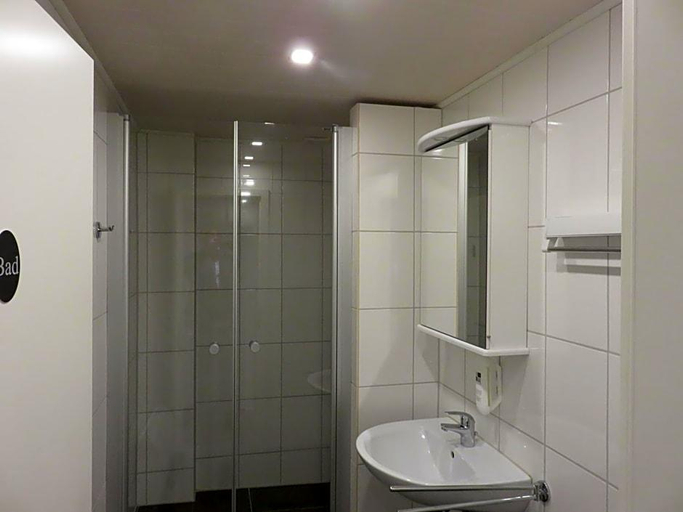 Bathroom 4, Bredeneeker Gasthaus, Plön