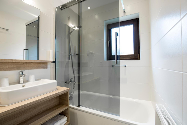 Bathroom 4, Hotel Altmv Nsterhof, Gmunden