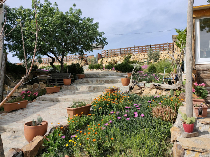 Public Area 2, Delice Doaya Evi, Foça