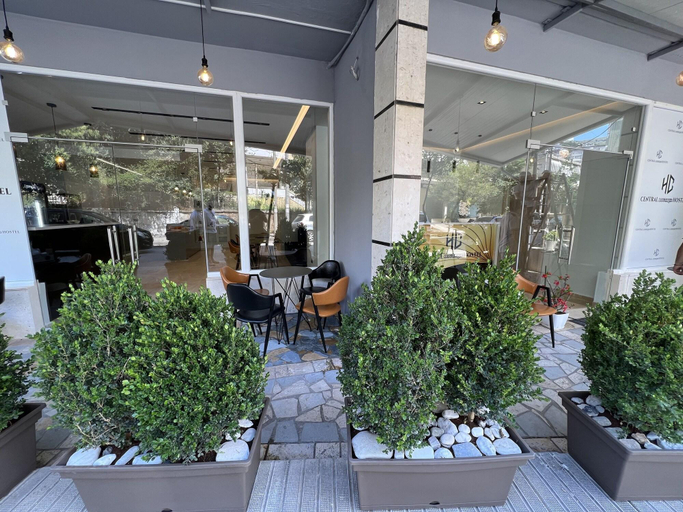 Exterior & Views 2, Central Boutique Hostel, Sarandës
