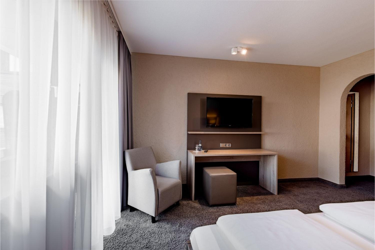 Bedroom 3, Gästehaus Becher, Göppingen