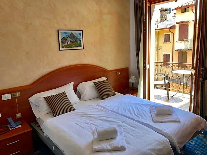 Room 5, Garnv Hotel Tignale Gtsgroup, Brescia