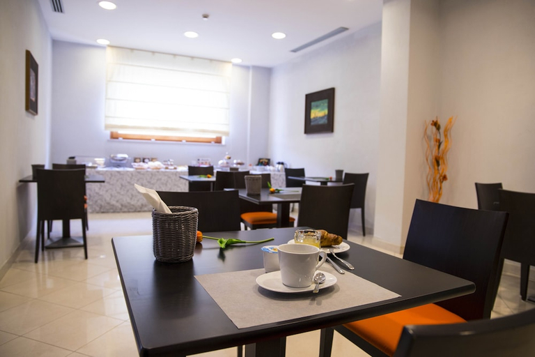 Food & Drinks 5, Albergo Cantiani, Ancona