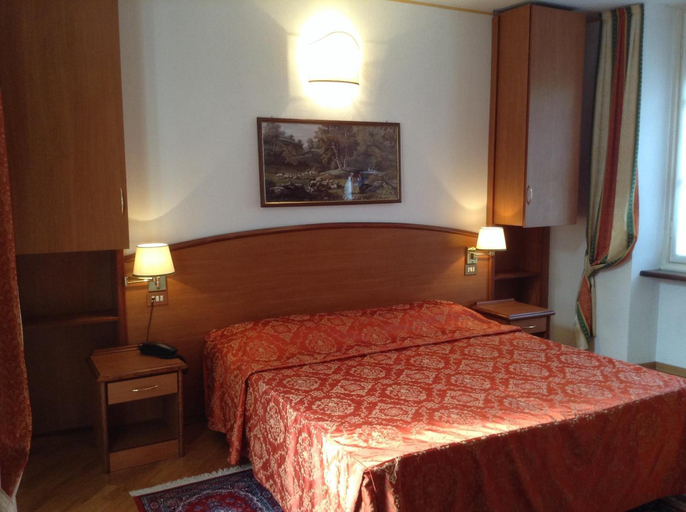 Bedroom 3, Hotel Saini, Verbano-Cusio-Ossola