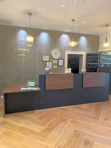 Public Area 3, Hotel Restaurant L Eskemm St Brieuc Trv Gueux, Côtes-d'Armor