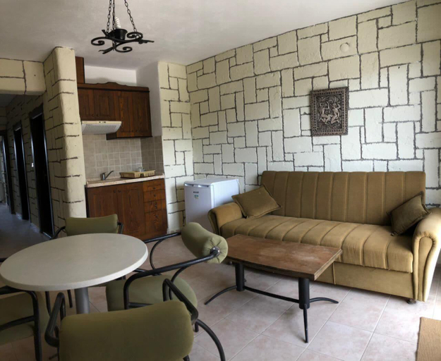 Bedroom 3, Babylon Gardens Apart Hotel, Menderes