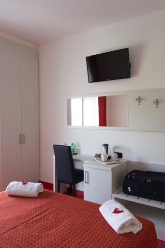 Bedroom 3, Hotel Villa Chiara, Latina