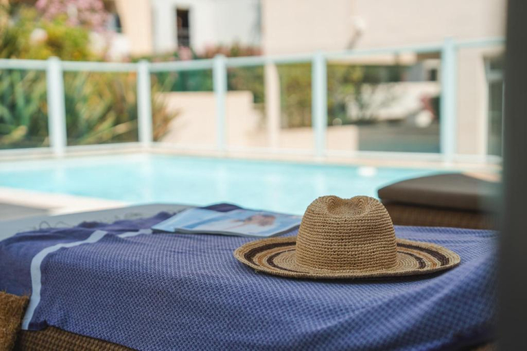 Pool, Quality Aparthotel Nice, Alpes-Maritimes
