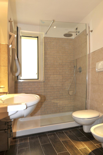 Bathroom 4, Morcavallo Hotel & Wellness, Foggia