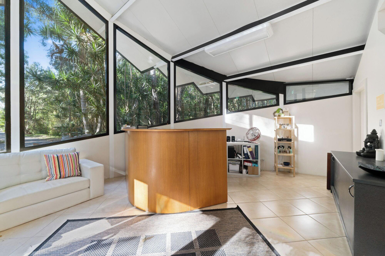 Public Area, The Oasis One Mile beach, Port Stephens