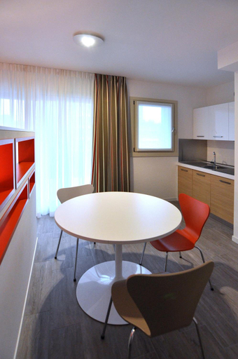 Exterior & Views 2, Bb Hotels Aparthotel Arcimboldi, Milano