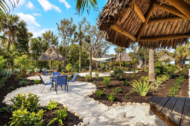 General view 5, Driftwood Inn, Lee