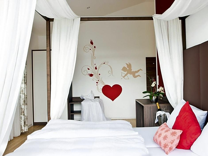 Bedroom 4, Das Quartier, Neuburg-Schrobenhausen