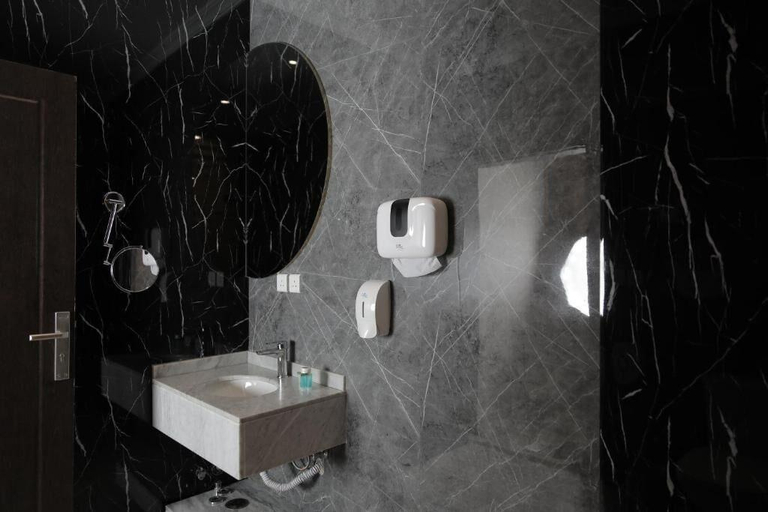 Room 5, Nars Plus Al Basateen, Jeddah