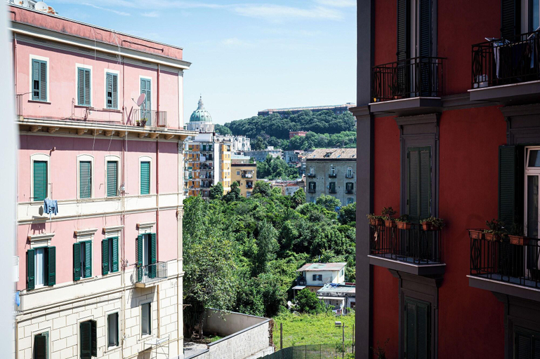 Exterior & Views 2, Gravina8, Napoli