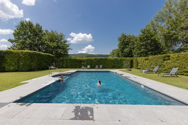 Pool 4, Le Manoir D'hautegente, Dordogne