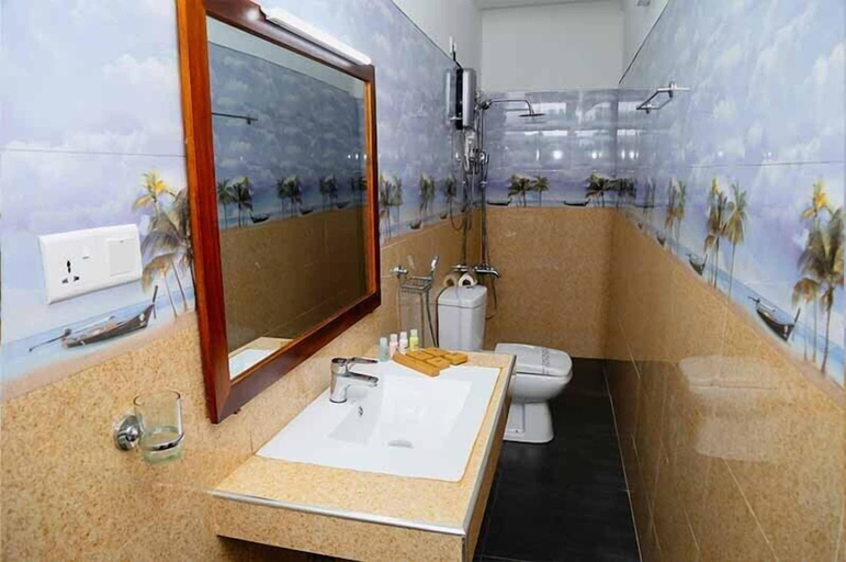 Bathroom 4, Hotel Sara, K.F.G. & G. Korale