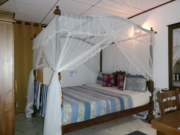 Bedroom 3, Suriya Guest Home Stay Mirissa, Weligama