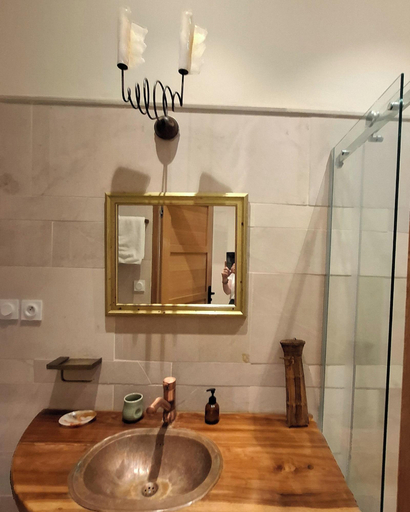 Bathroom 4, La Maison Verte Sete, Hérault
