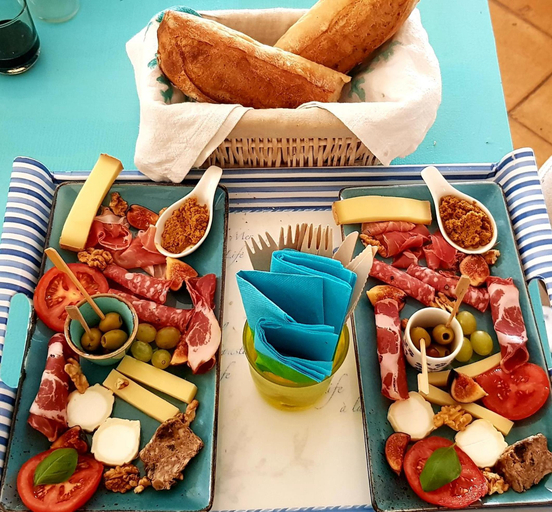 Food & Drinks 5, Villa Des Delices, Var