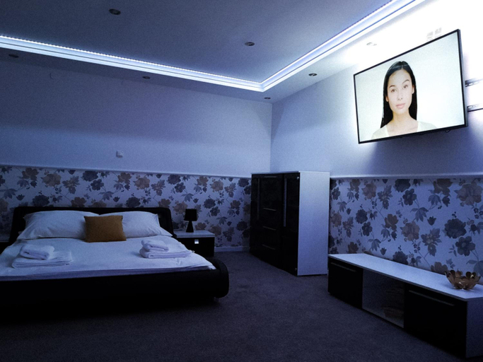 Bedroom 1, Hotel Tara, Kielce City