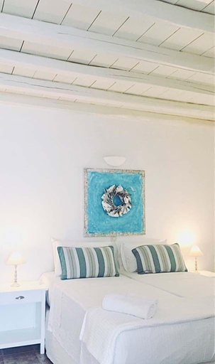 Room 4, Salty Houses, South Aegean