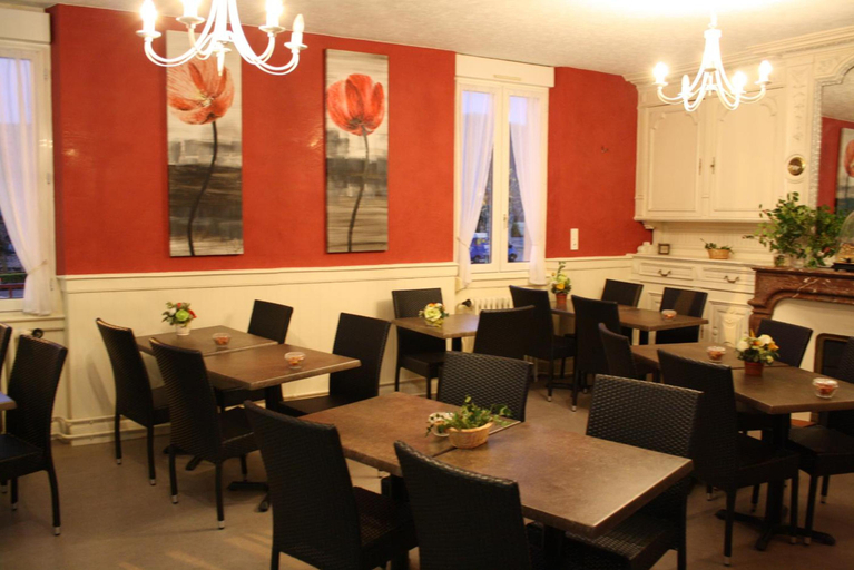 Food & Drinks 3, Hotel Du Touring, Lot