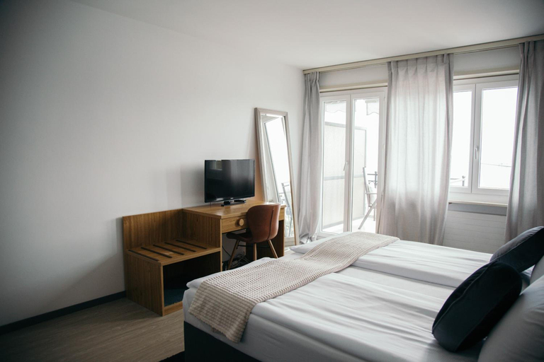 Bedroom 3, Al Pozz Boutique Resort, Locarno