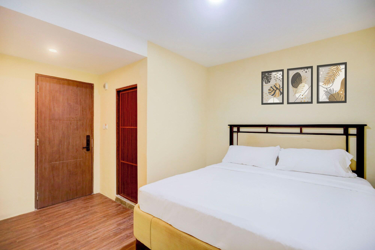 Room 3, Collection O Nagoya Near Nagoya Hill Mall Former, Batam