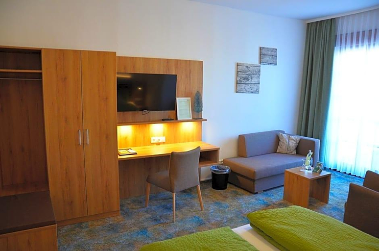 Public Area, Gasthof Zur Traube, Rastatt