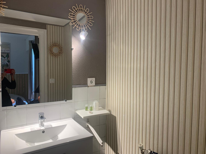 Bathroom 4, La Gabetière, Isère