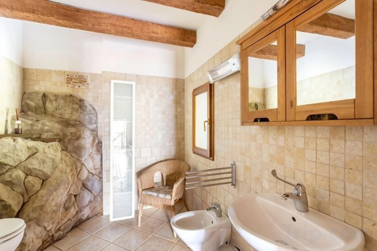 Bathroom 2, Private Country House with swimming pool -Chianti, Arezzo