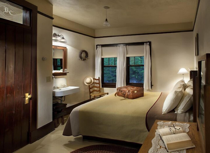 Bedroom 3, Belton Chalet, Flathead