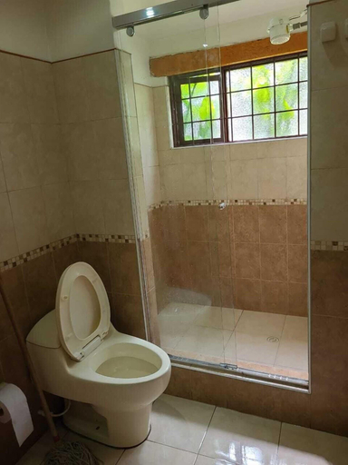 Bathroom 3, The Frailejon House, La Calera