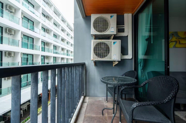 Property grounds, Modern Studio - Kata Beach, Phuket Island