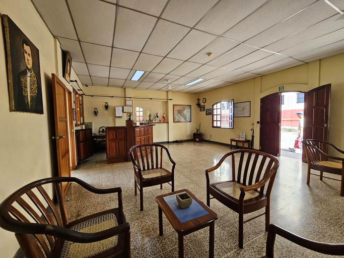 Public Area 2, Hotel Austria, León
