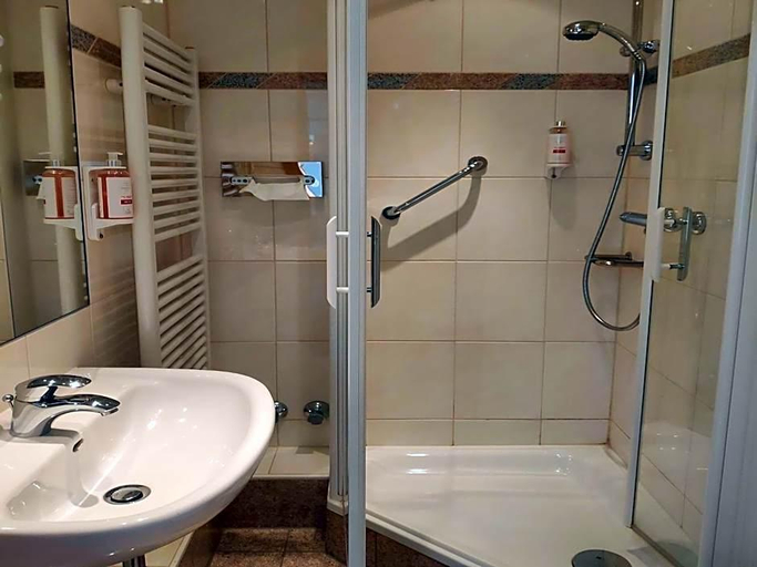 Bathroom 2, Vakantiehotel Der Brabander, Hochsauerlandkreis
